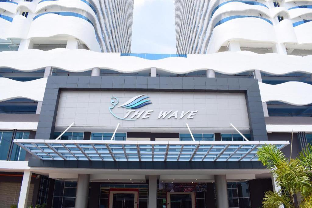 Thermospace The Wave B-13A-13 Melaka City No Wifi 외부 사진