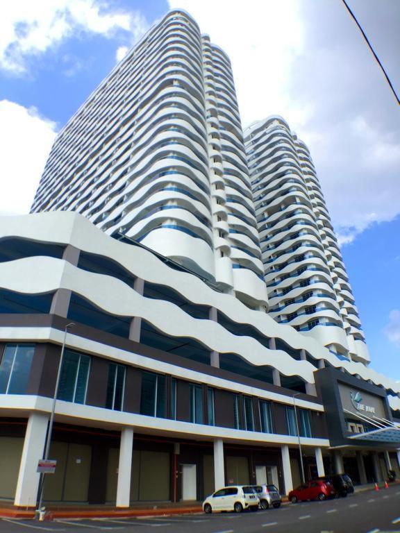 Thermospace The Wave B-13A-13 Melaka City No Wifi 외부 사진
